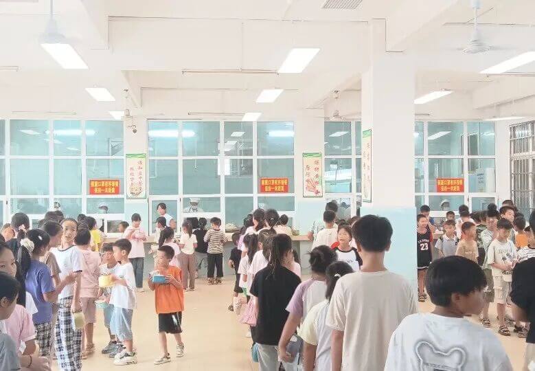 【希望风采 以食强体】热饭管够！营养配齐！九阳公益厨房“成长营养餐”已上线