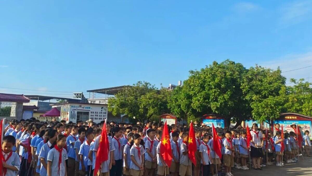 【希望风采 以践养德】玉林市玉州区茂林希望小学开展“强国复兴有我 争当新时代好少年”2025年建队纪念日主题活动