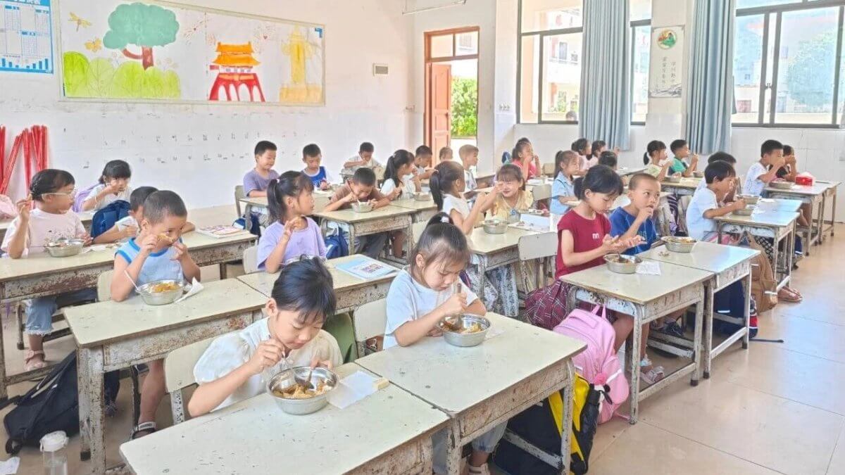 【希望风采 以食强体】贺州市八步区“九阳公益厨房”顺利启用，守护“舌尖上的成长”
